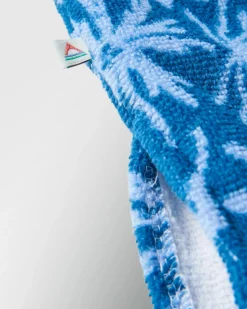 Towels|Changing Robes & Ponchos><noscript><img width=