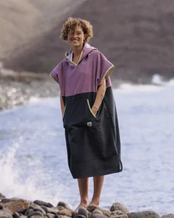Towels|Changing Robes & Ponchos>Floris van Bommel Tulum Recycled Towel Poncho Grape / Charcoal