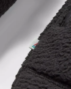 Fleece|Fleece><noscript><img width=