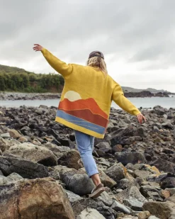 Knitwear|Best Sellers>Passenger Vista Recycled Knitted Cardigan Amber Gold