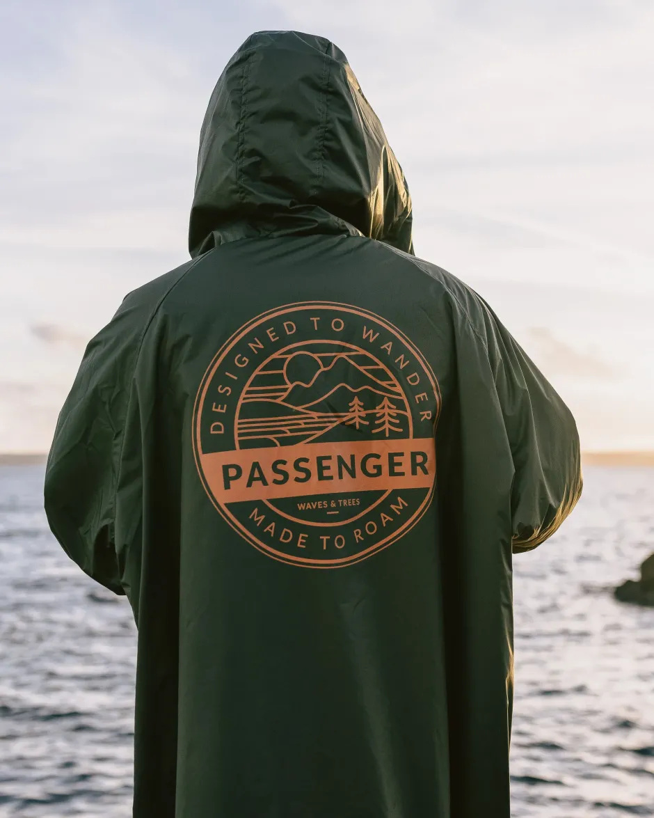 Outdoor Living|Outdoor Living>Floris van Bommel Waves Recycled Sherpa Lined Changing Robe Khaki