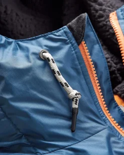 Changing Robes & Ponchos|Changing Robes & Surf Ponchos><noscript><img width=