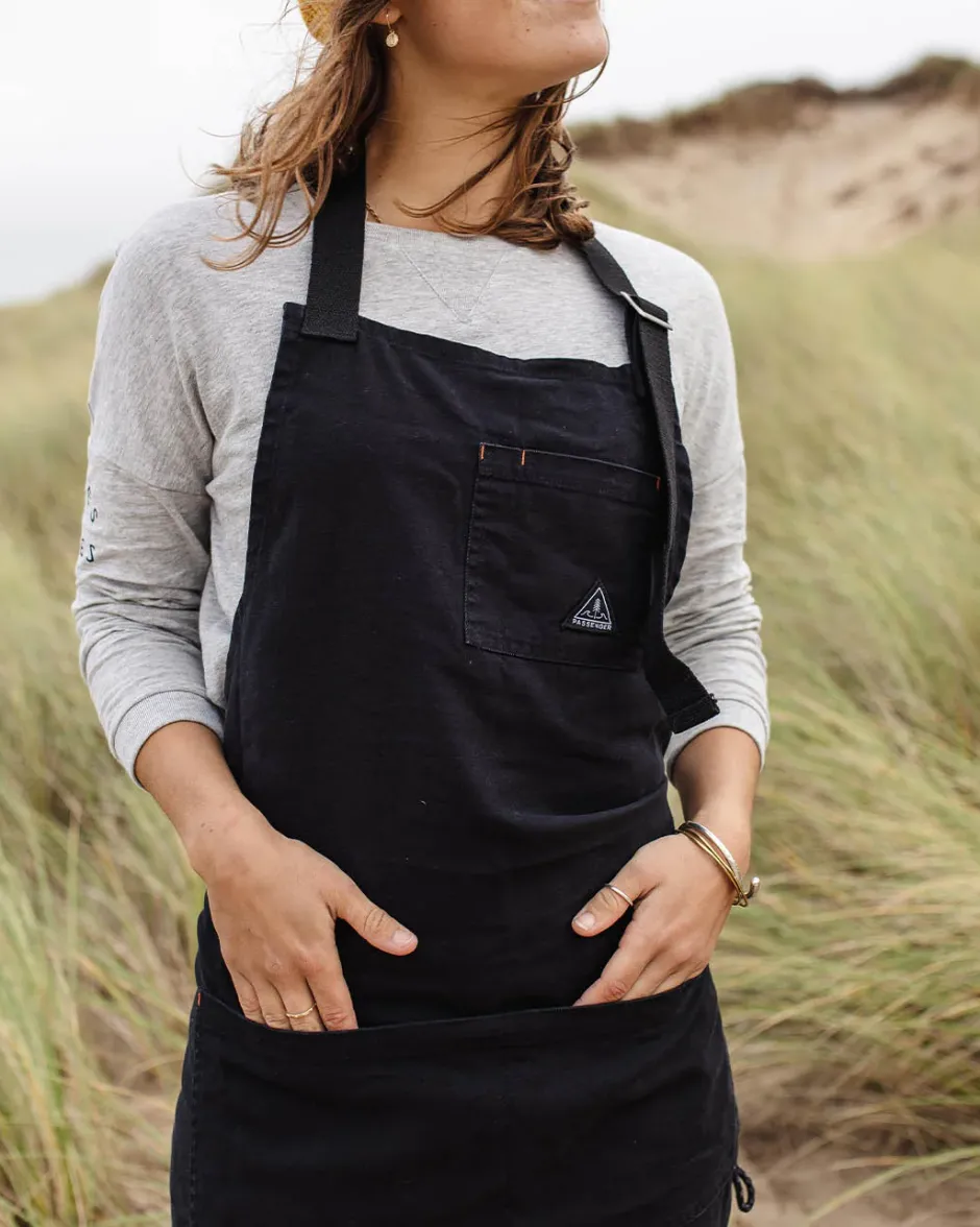 Best Sellers|Outdoor Kitchenware>Passenger Yard Organic Cotton Denim Apron Black